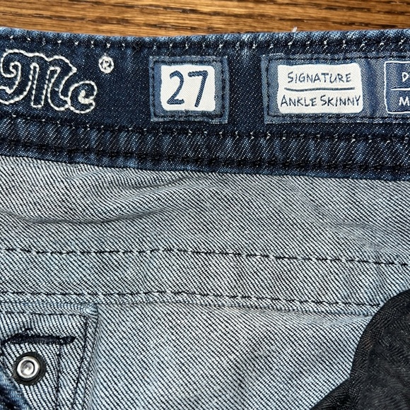 Miss Me Floral Embroidered Signature Skinny Ankle Jeans Style E7767AK2A - Picture 11 of 12